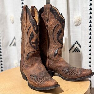 J.B. Dillon Leather Winged Cross Embroidered Boots Sz 6